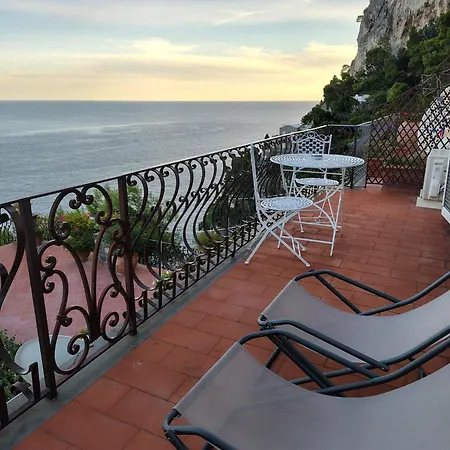 Casa Vista Faraglioni 2 Daire Capri